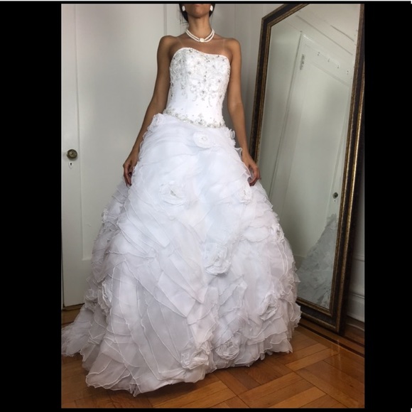 Mori Lee by Madeline Garner Wedding Dress - Picture 7 of 9